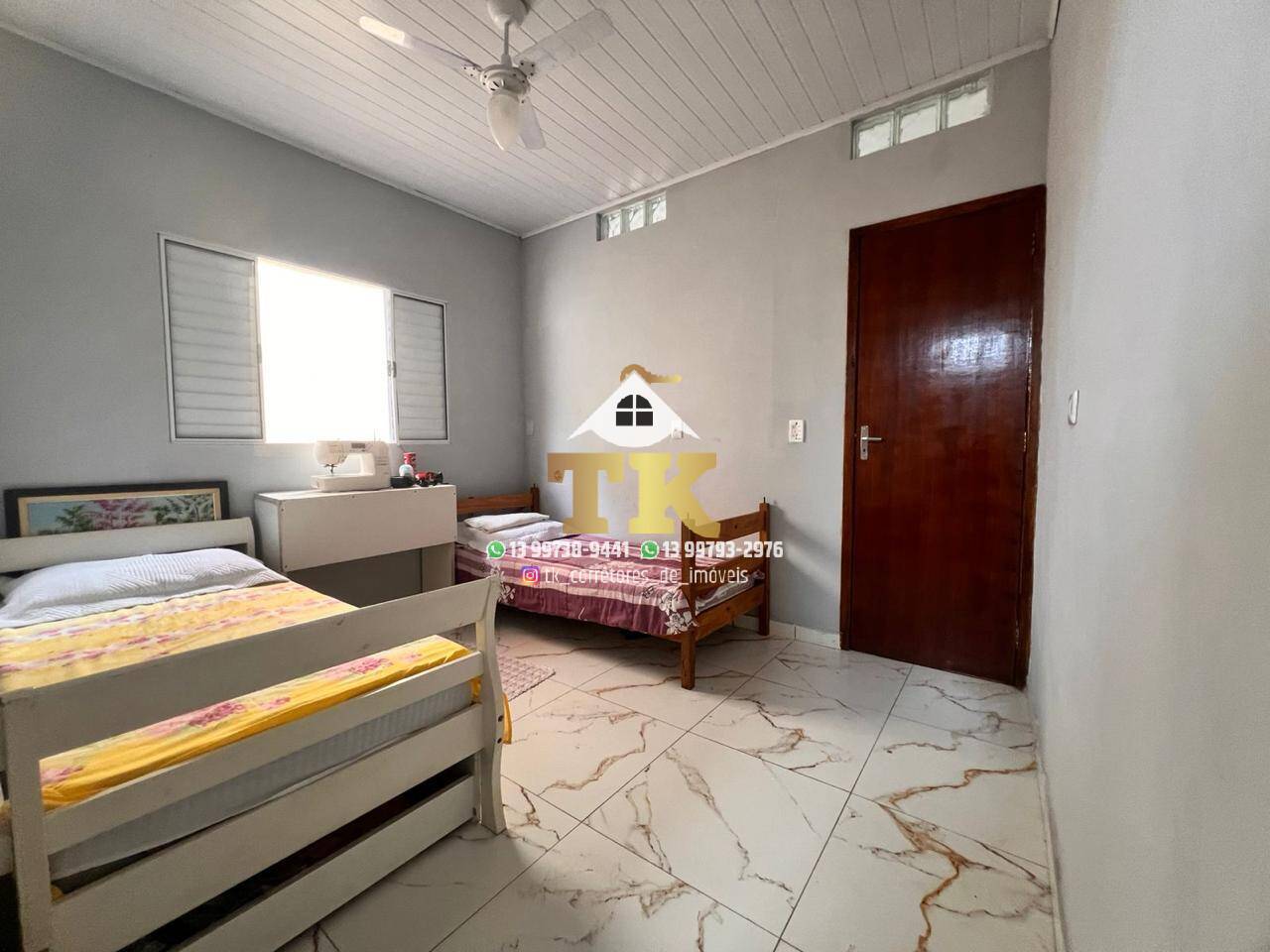 Casa à venda com 3 quartos, 94m² - Foto 10